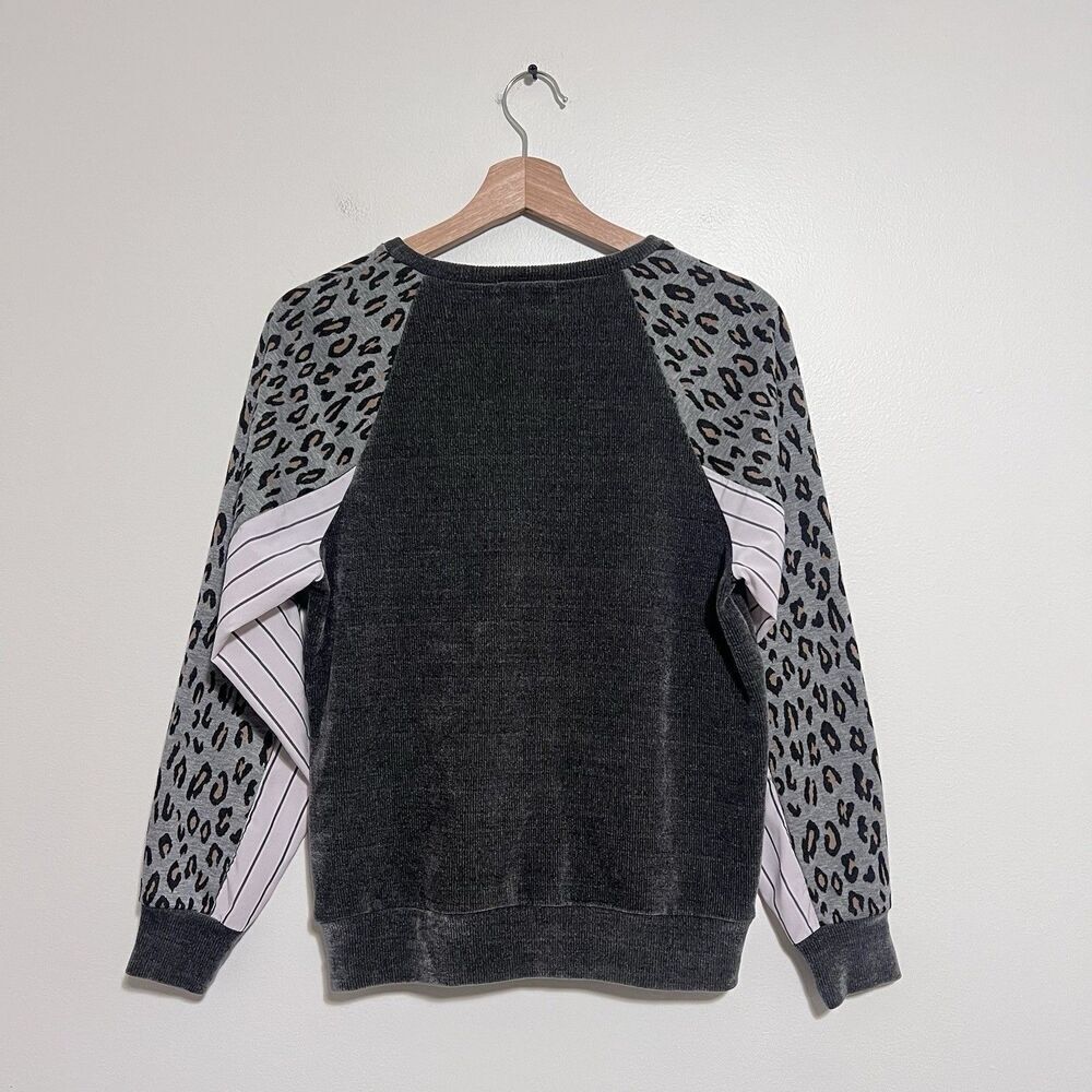THML Sweater Womens Small Gray Black Raglan Leopard Sleeve Pullover Mixed Media - Picture 6 of 8